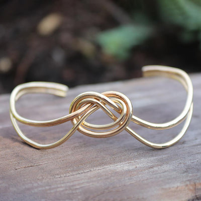 Peter James Double Loose Knot Cuff Bracelet in Gold Filled