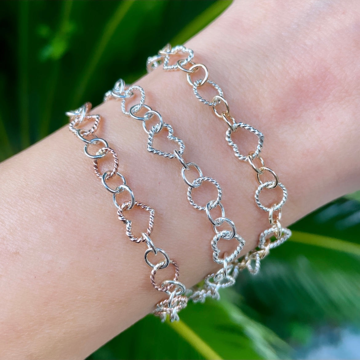 Mini Twisted Heart Link Children's Bracelet K18 – DP Jewelry Designs