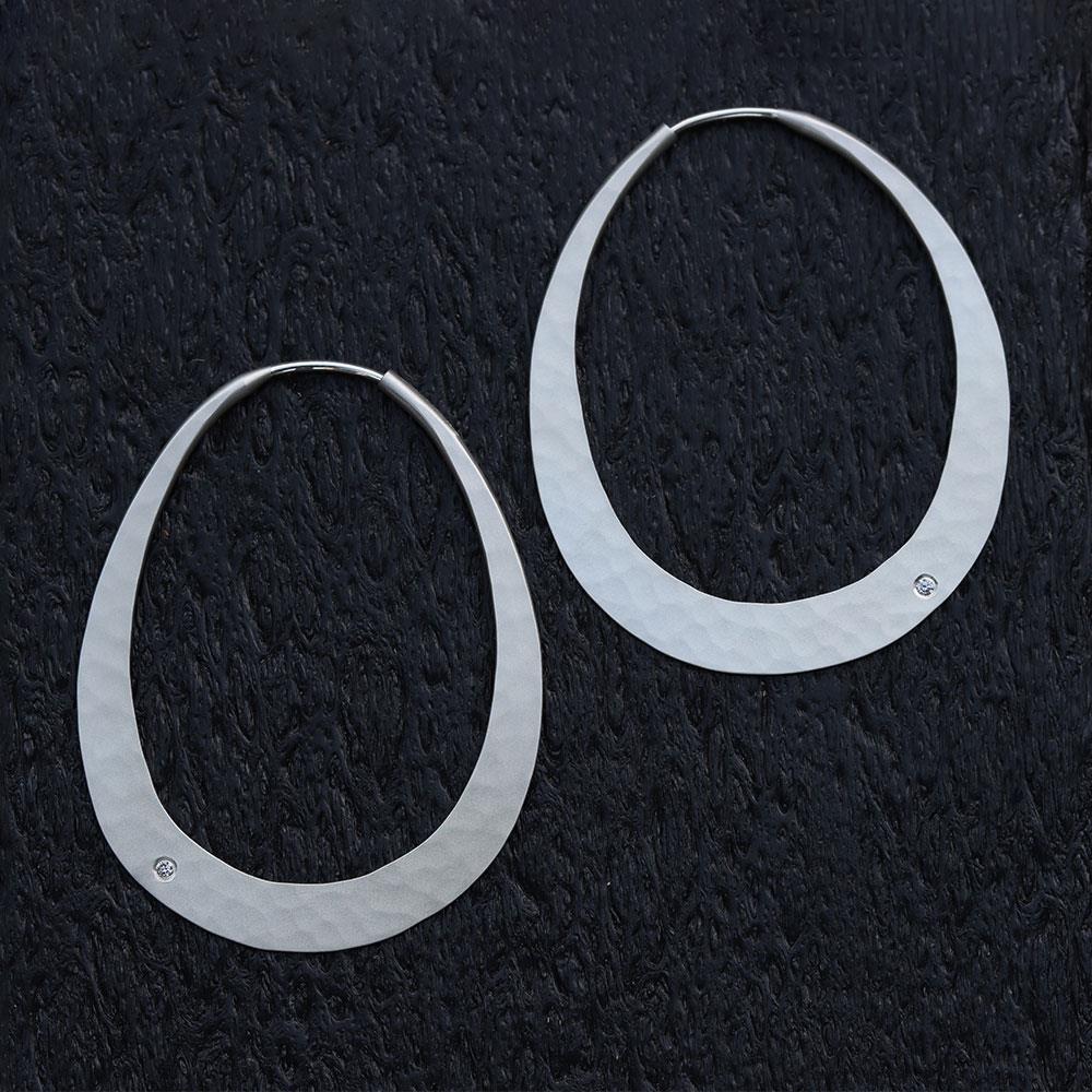 Toby Pomeroy Oval  Eclipse Hoop Diamond Earrings (40mm) in Matte EcoSilver