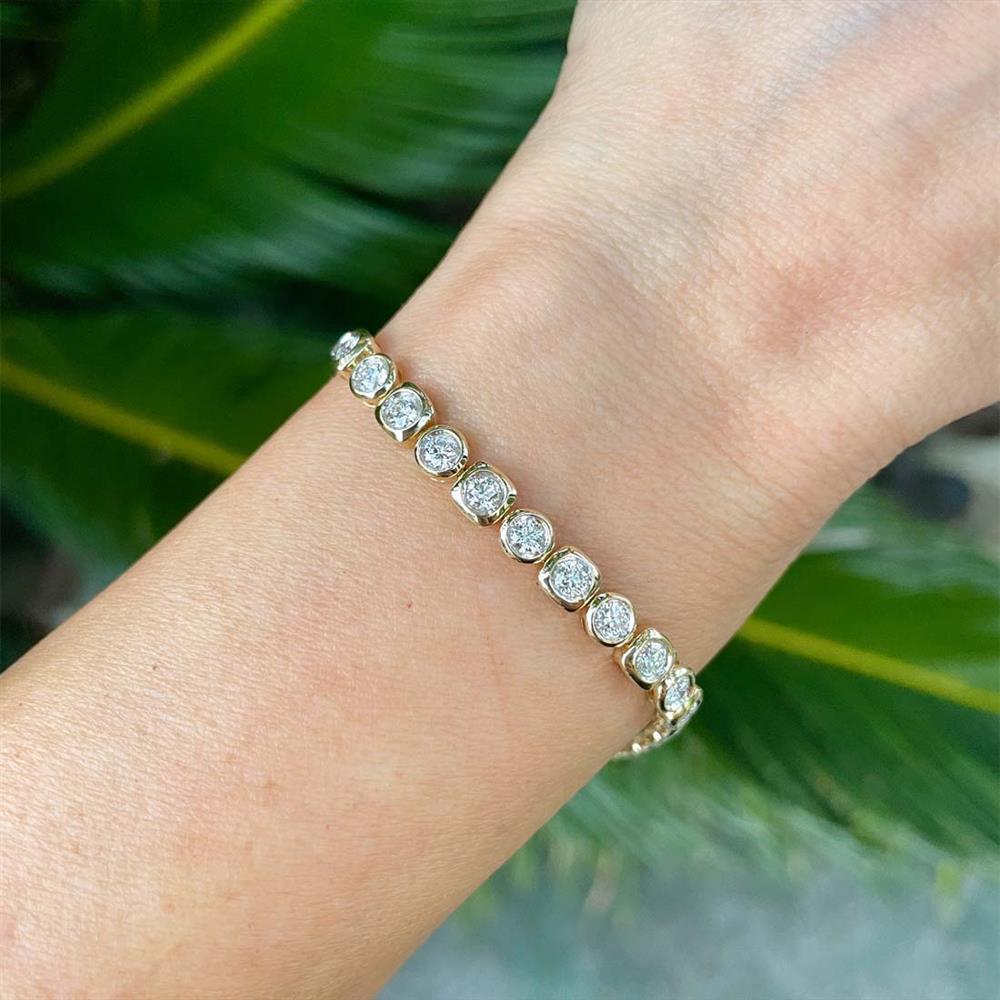 Modern Bezel Diamond Tennis Bracelet (3.9ctw) in 14k Yellow Gold