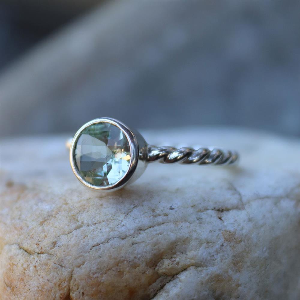 Green Quartz Bezel Twist Ring in Sterling Silver