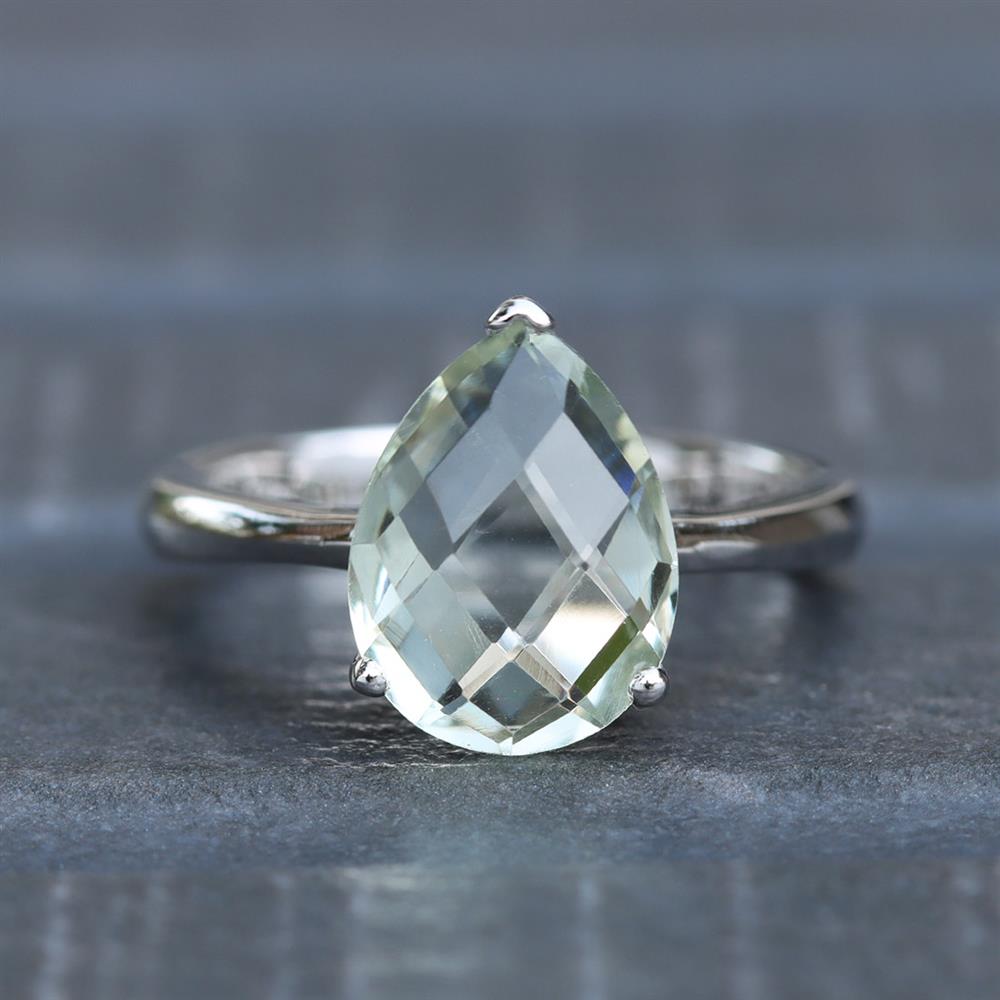 Gemmy Pear Green Quartz Ring in Sterling Silver