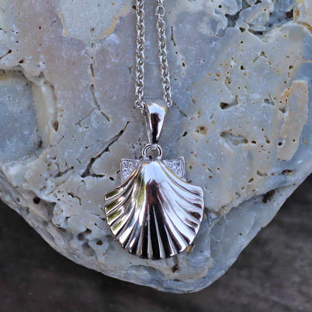 Seashell and Diamond Necklace in Sterling Silver