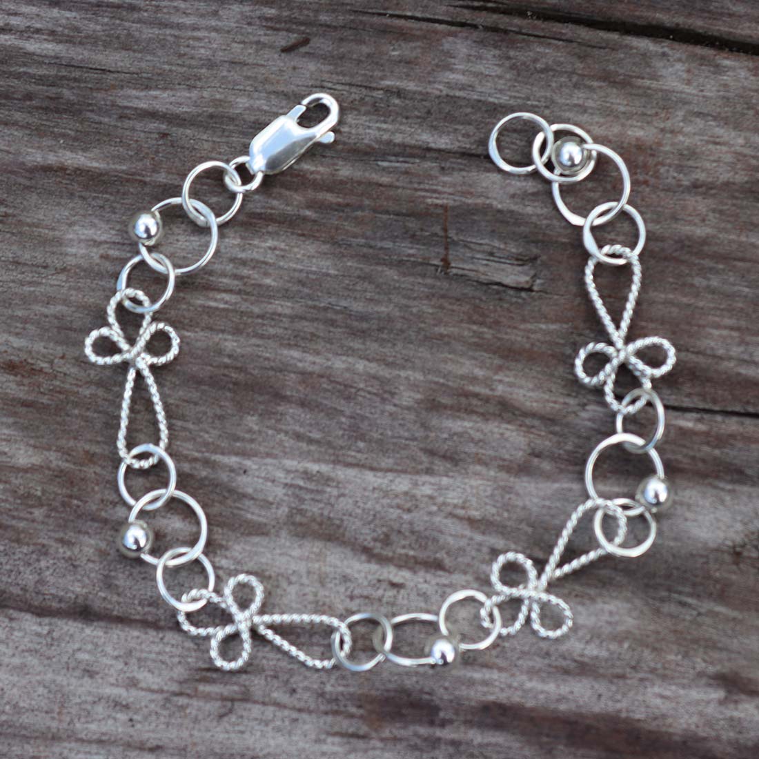 Mini Cross Twist Link and Bead Children's Bracelet KBR20