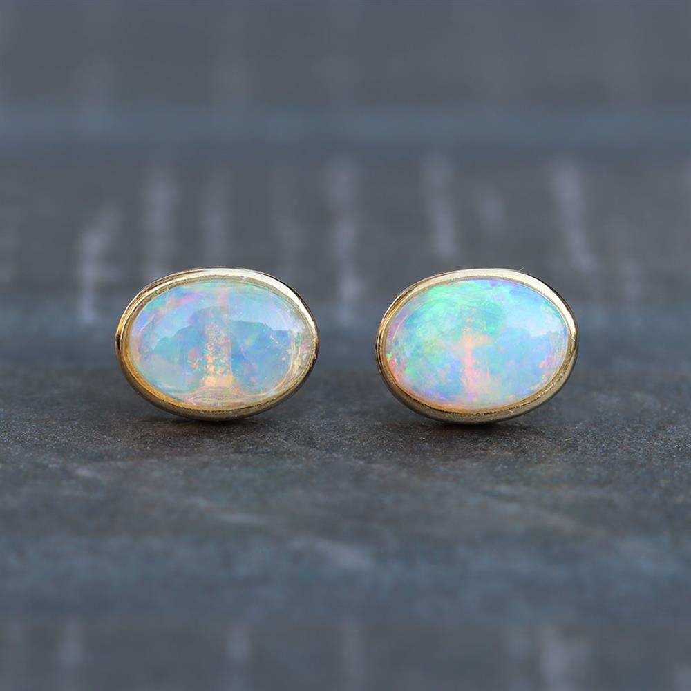 Oval Opal Stud Earrings in 14k Yellow Gold