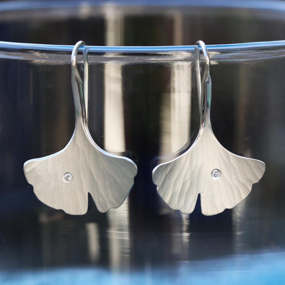 Toby Pomeroy Gingko Diamond Earrings in Matte Silver