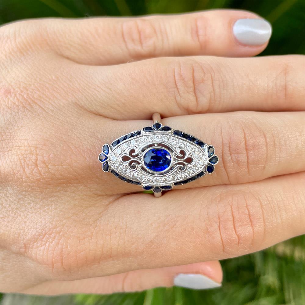 Showing Off Sapphire and Diamond Ring in 18k White Gold