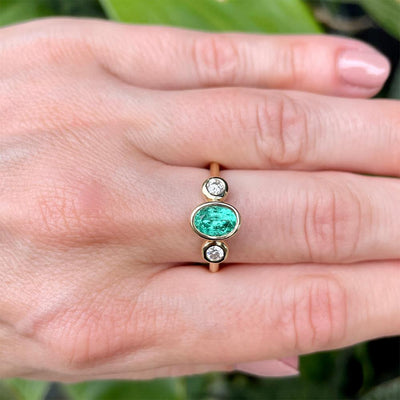 Modern Glowing Green Emerald & Diamond Bezel Ring