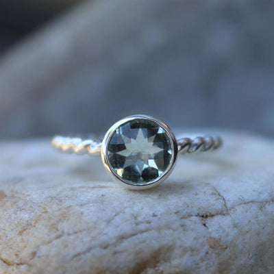 Green Quartz Bezel Twist Ring in Sterling Silver