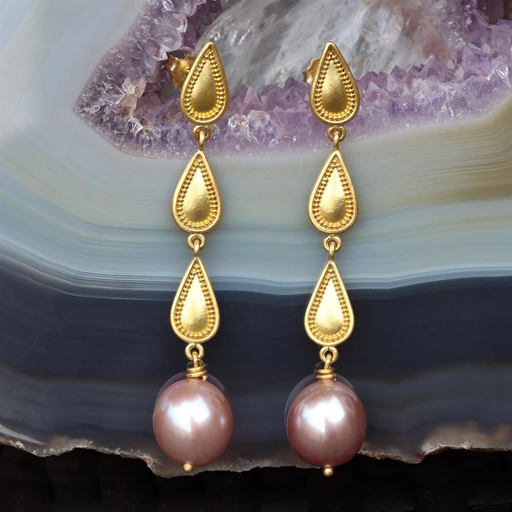 Sheila Stillman Mauve Pearl Drop Earrings in 22k Gold