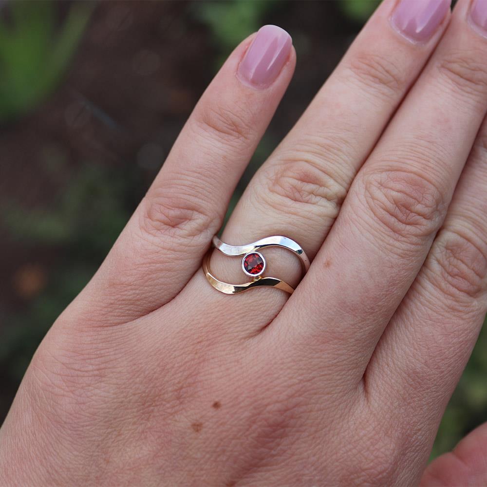 Peter James Romancing the Garnet Ring in Two Tone
