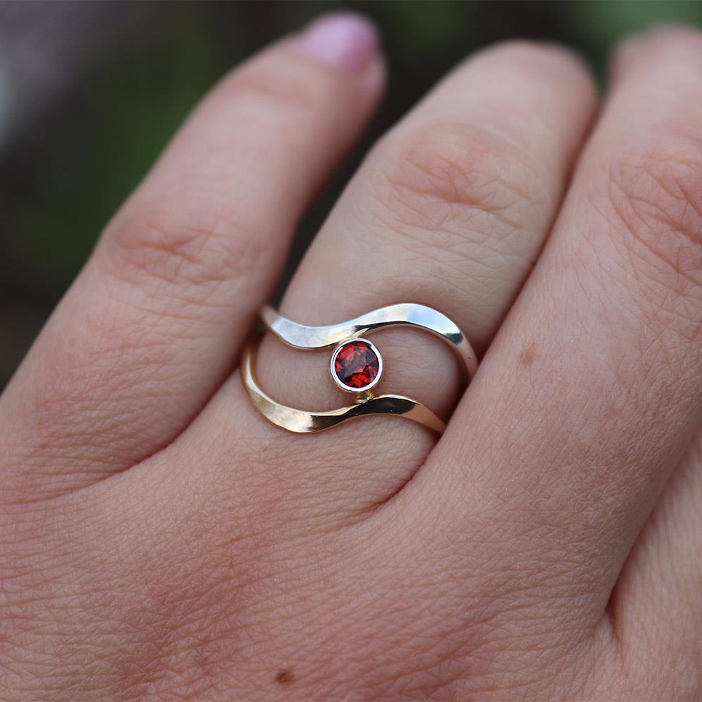 Peter James Romancing the Garnet Ring in Two Tone