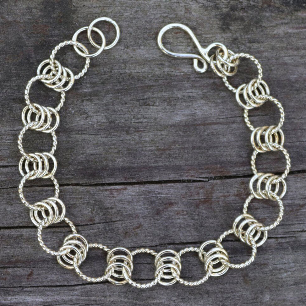 Twisted and Smooth Link Bracelet 249